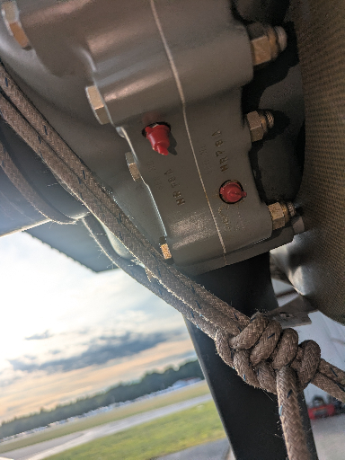 PXL_20250828_220002041