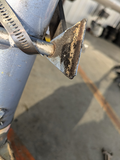 PXL_20250828_220903064